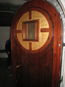 Fancy door at Ruigh Aiteachan