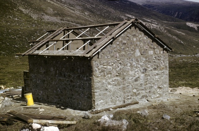 Etchacan Hut no roof - rear